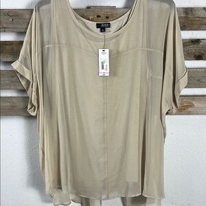 a.n.a Cream Relaxed Boxy Blouse